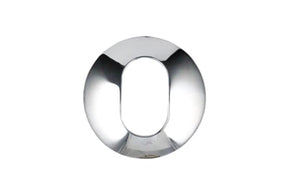 Chrome letter 'O' on a white background