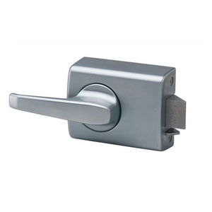 002 With Lever Open Out Strike