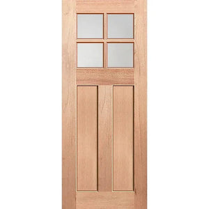 Edwardian-4L layout with warm, diffused glass light