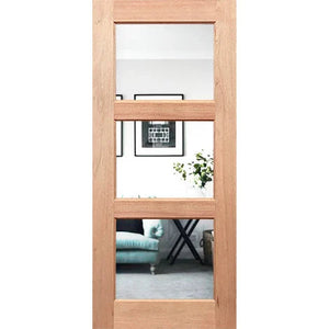 Regal 3G  seamless mirror-paneled look