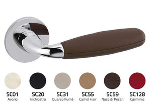 Door handle with brown handle and silver trim on a white background, with color swatches below.