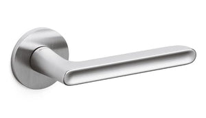 Olivari Lucy Lever 1/2 Set on Narrow Plate Internal Snib