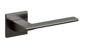 Olivari Trend Lever Set on Horizontal Radius Plate